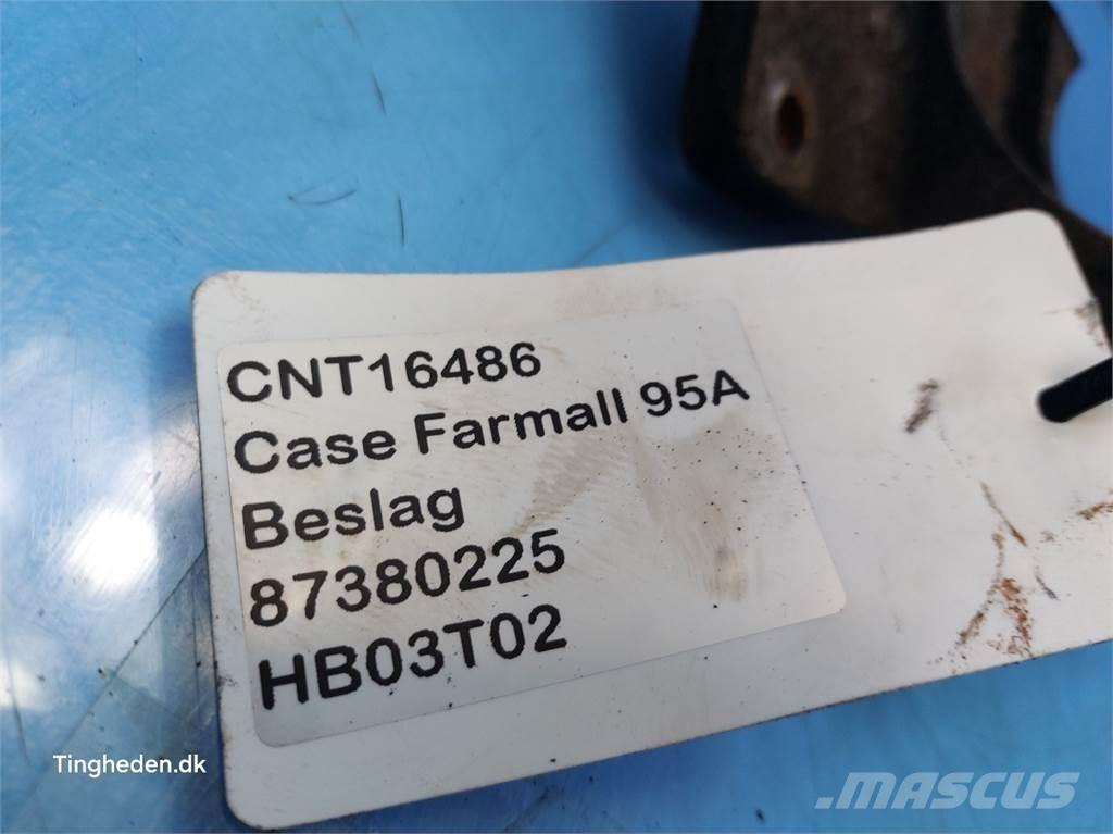 CASE Farmall 95A Motorer