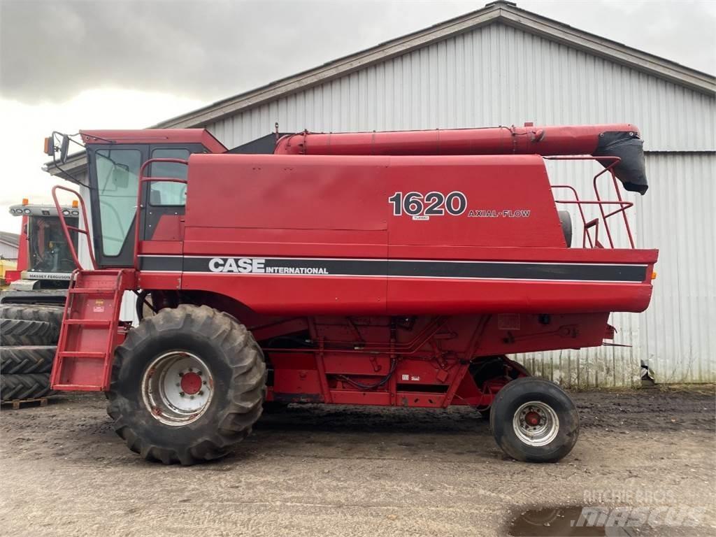 Case IH 1620 Skurtreskere