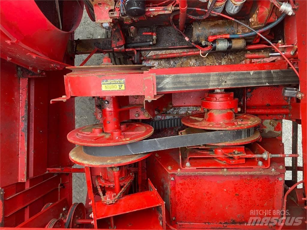 Case IH 1620 Skurtreskere