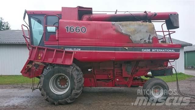 Case IH 1660 Skurtreskere