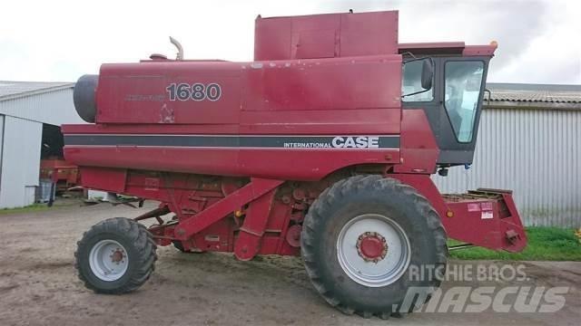 Case IH 1680 Skurtreskere