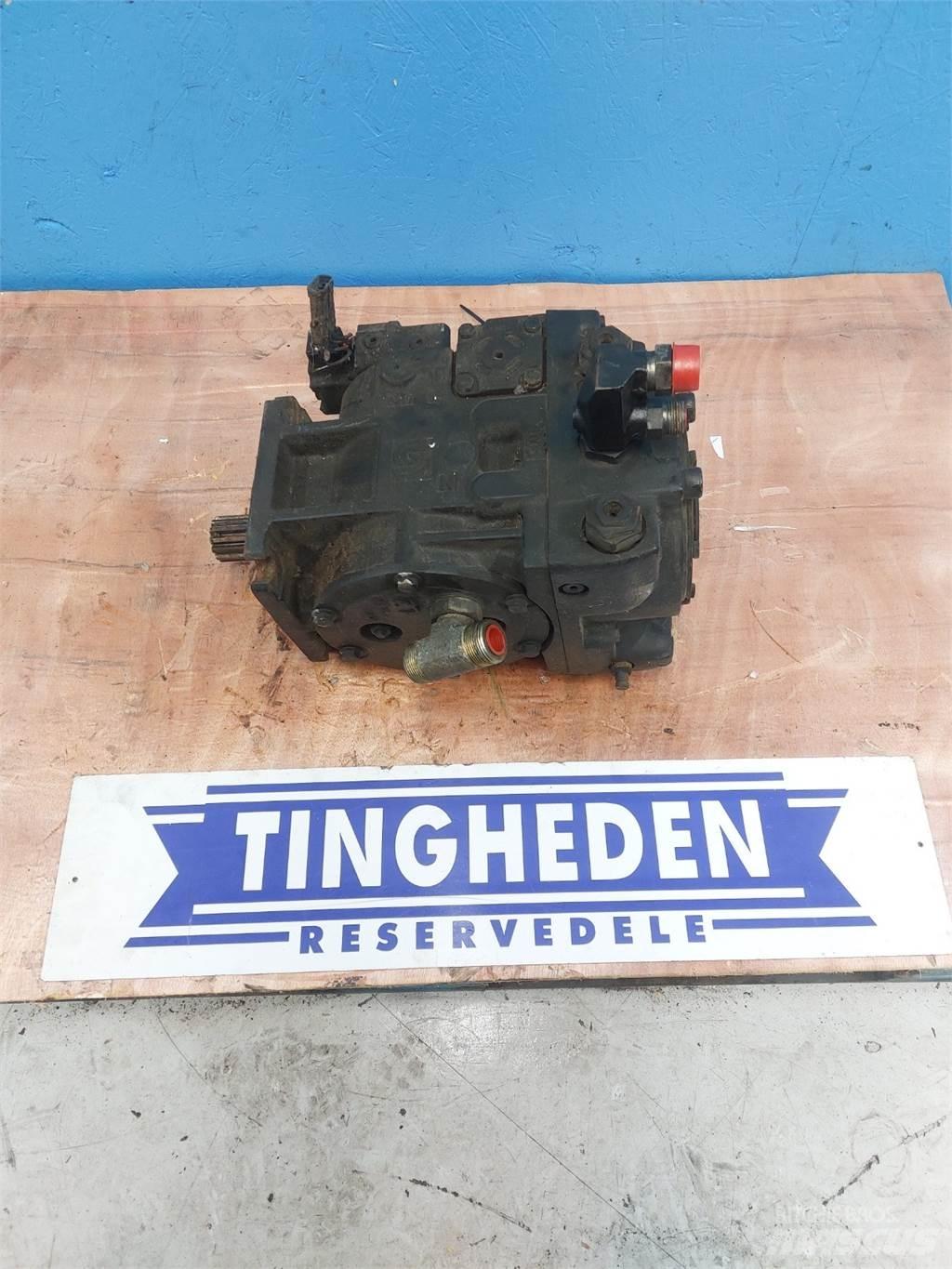 Case IH 7010 Hydraulikk