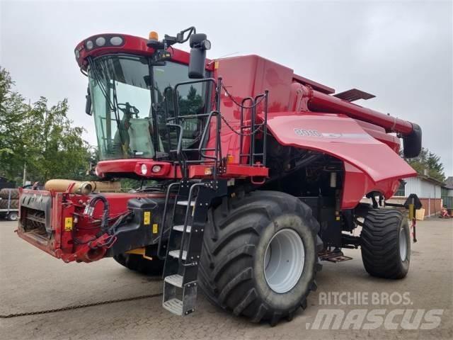 Case IH 8010 Skurtreskere