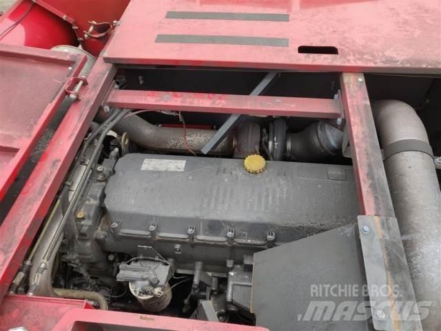 Case IH 8010 Skurtreskere