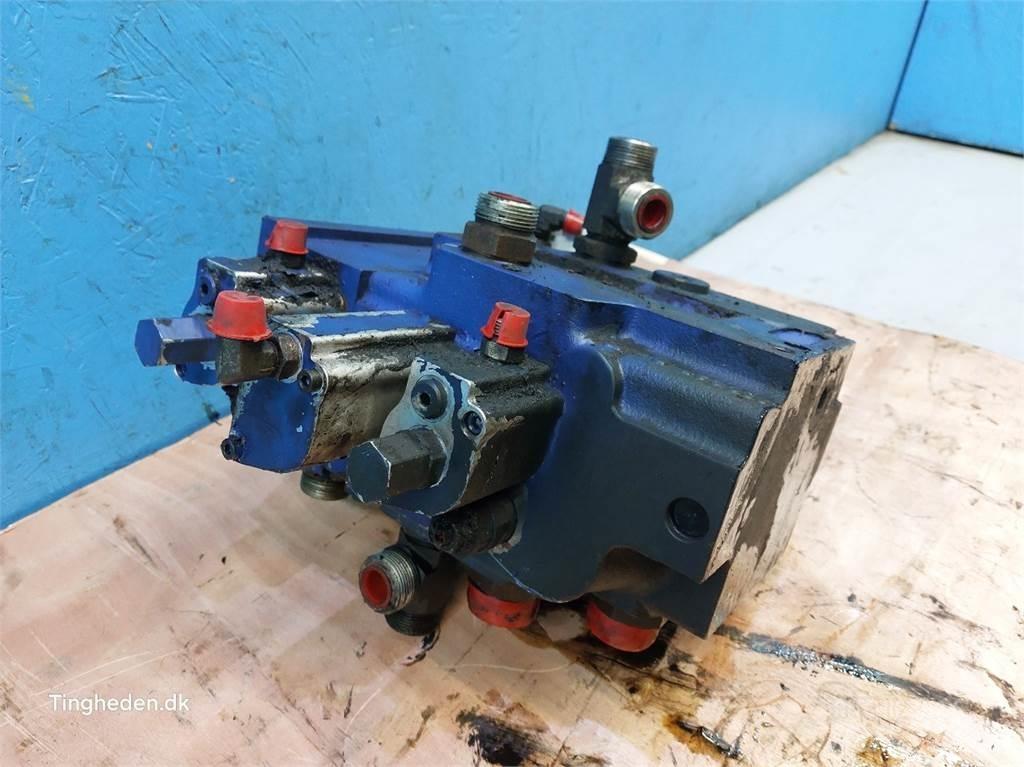Case IH 821E Hydraulikk