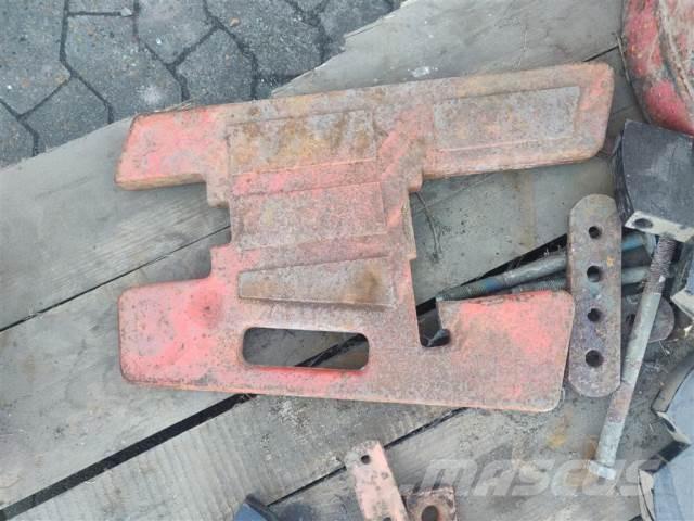CASE Vægtklods Front lodd