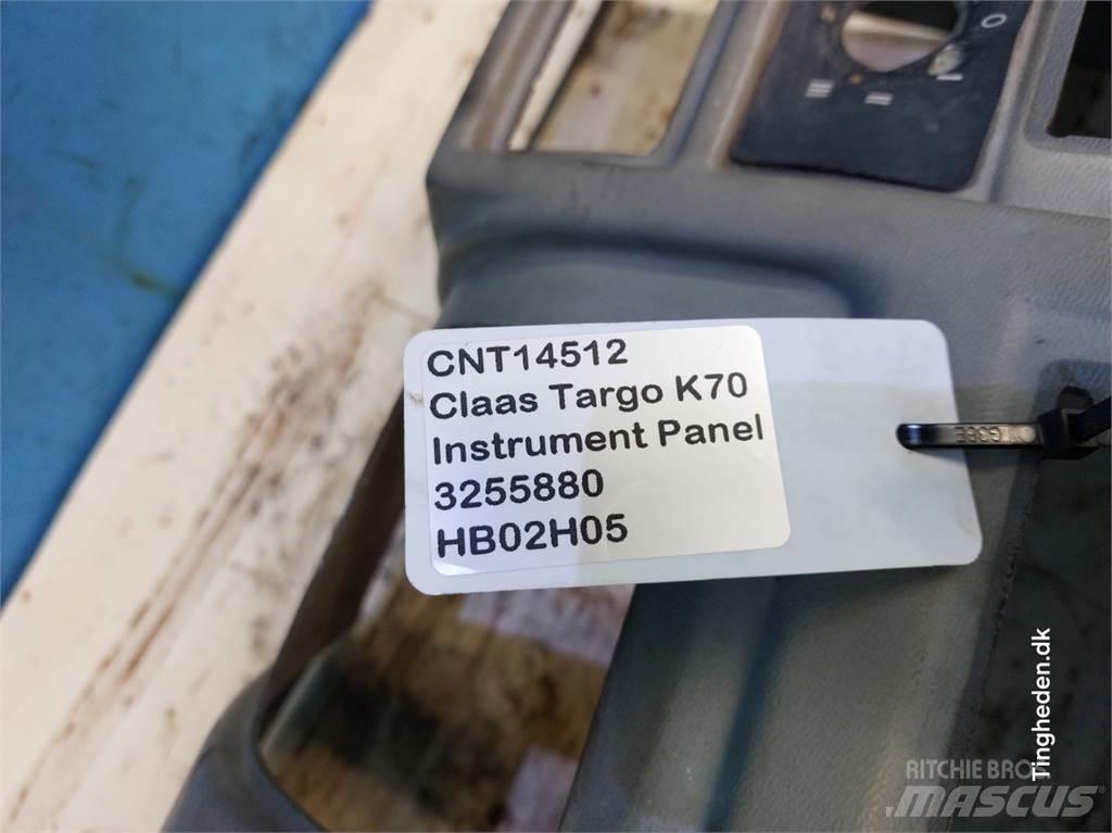 CLAAS Targo K70 Førerhus og Interiør
