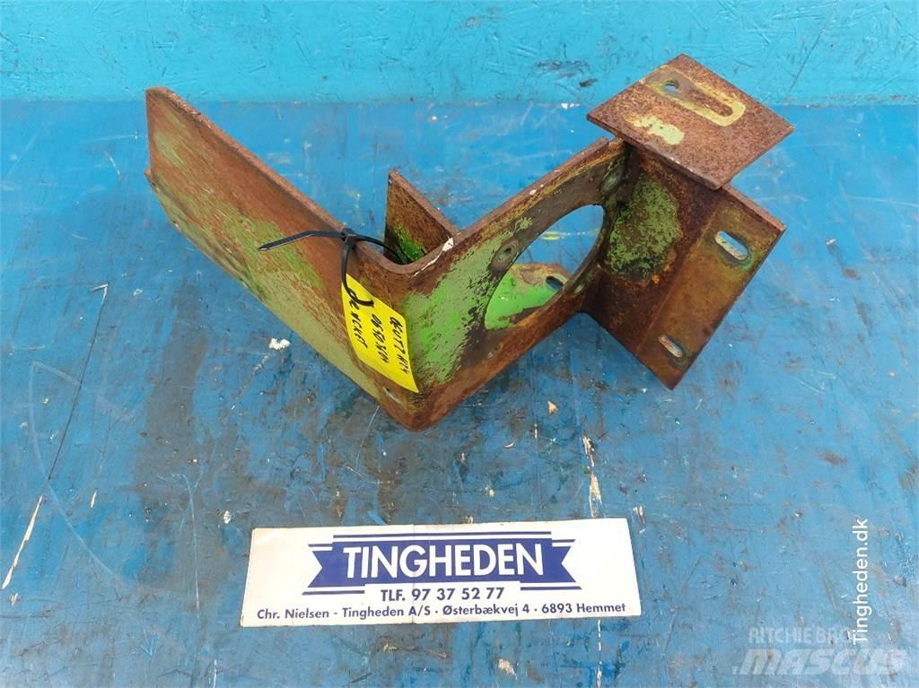Deutz 1124 Skurtresker tilbehør