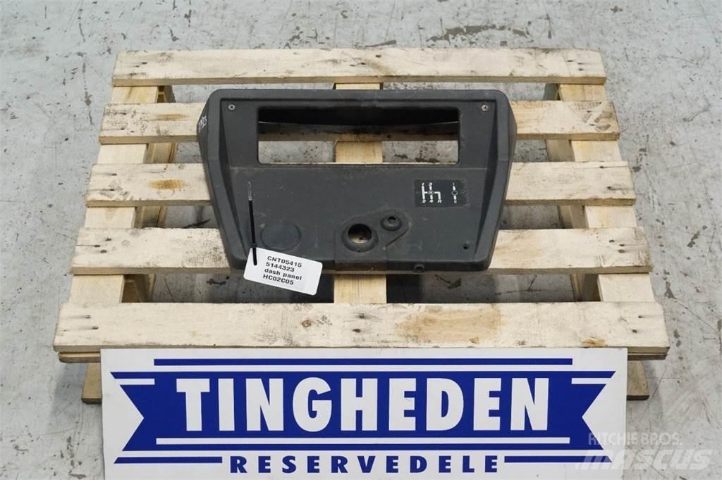 Fiat 55-56 Førerhus og Interiør