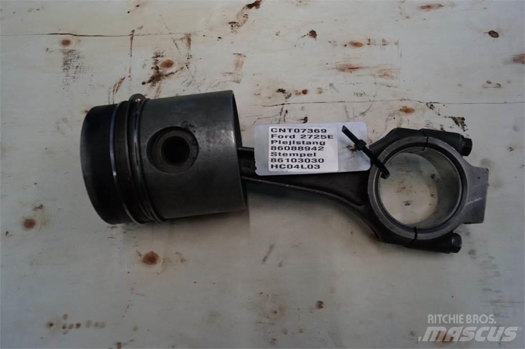 Ford 2725E Motorer