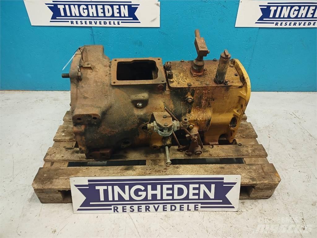 Ford 655D Girkasse