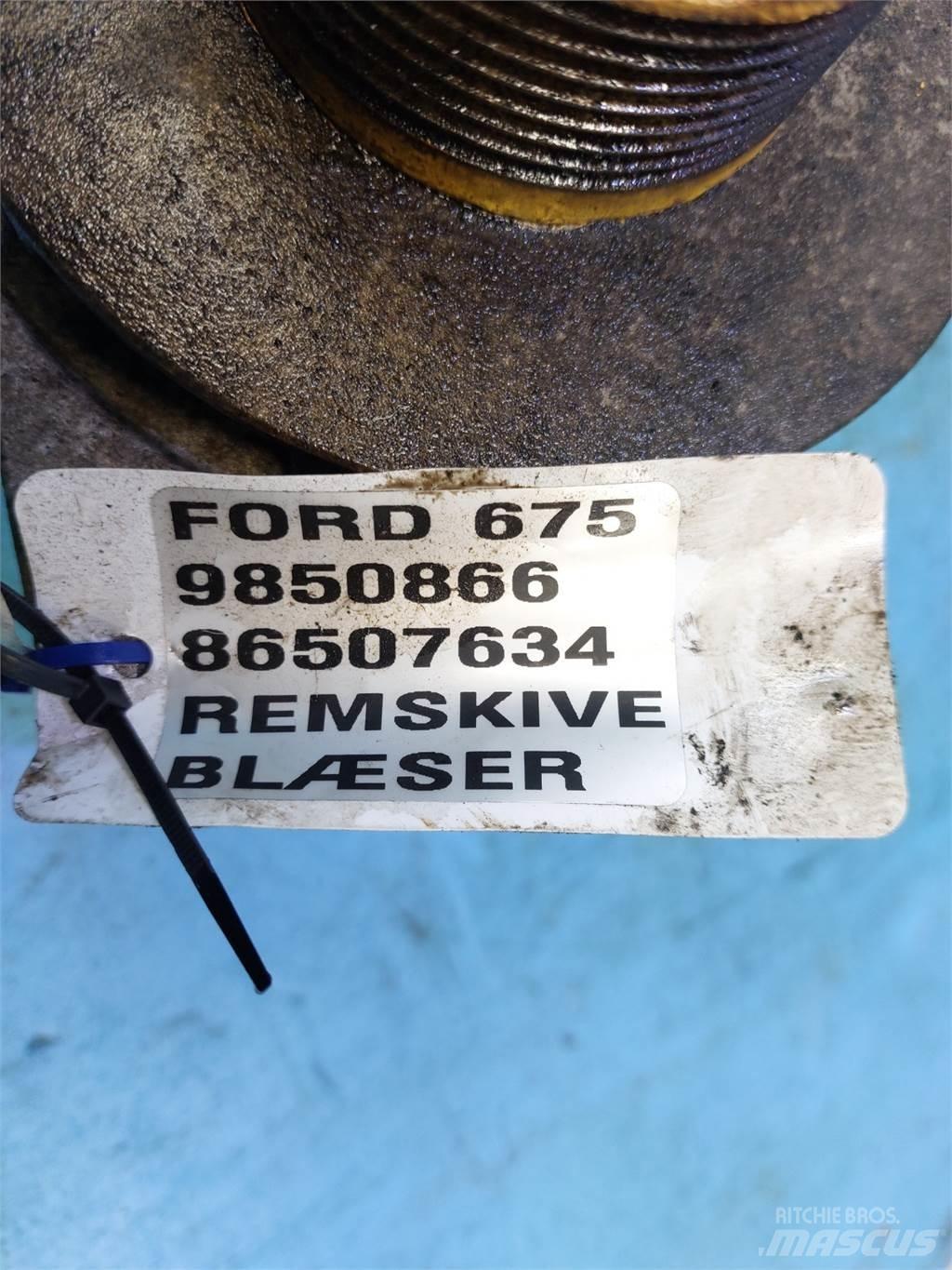 Ford 675 Motorer