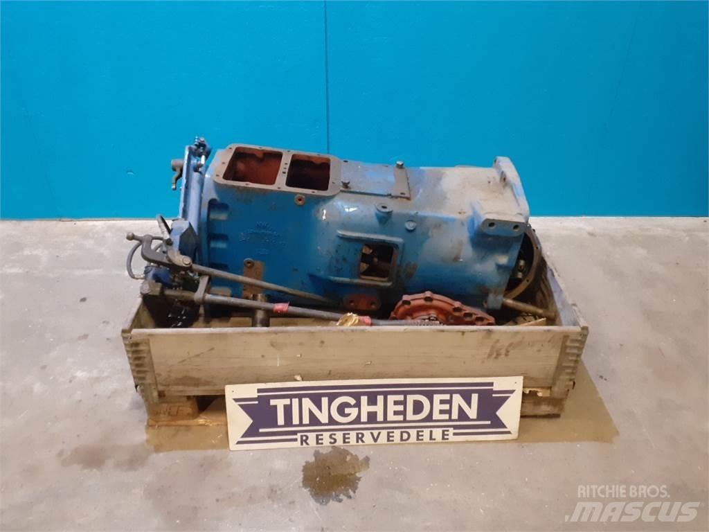 Ford 8210 Girkasse
