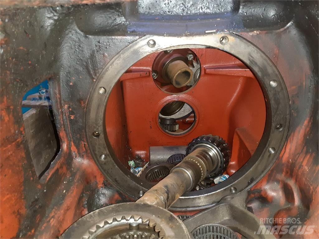 Ford 8210 Girkasse