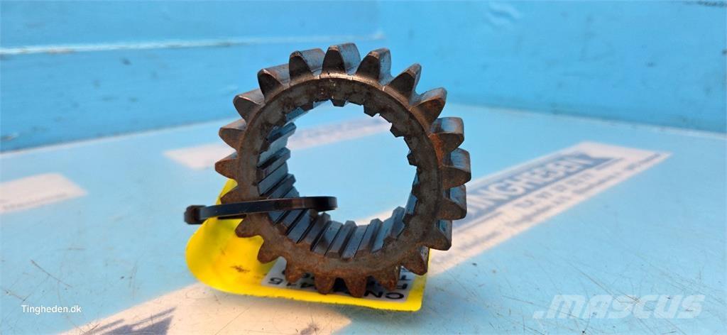Ford 8260 Girkasse