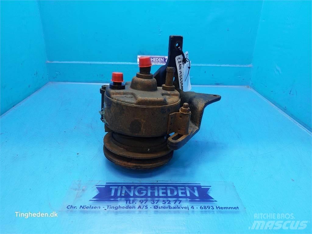 Ford TW15 Radiatorer