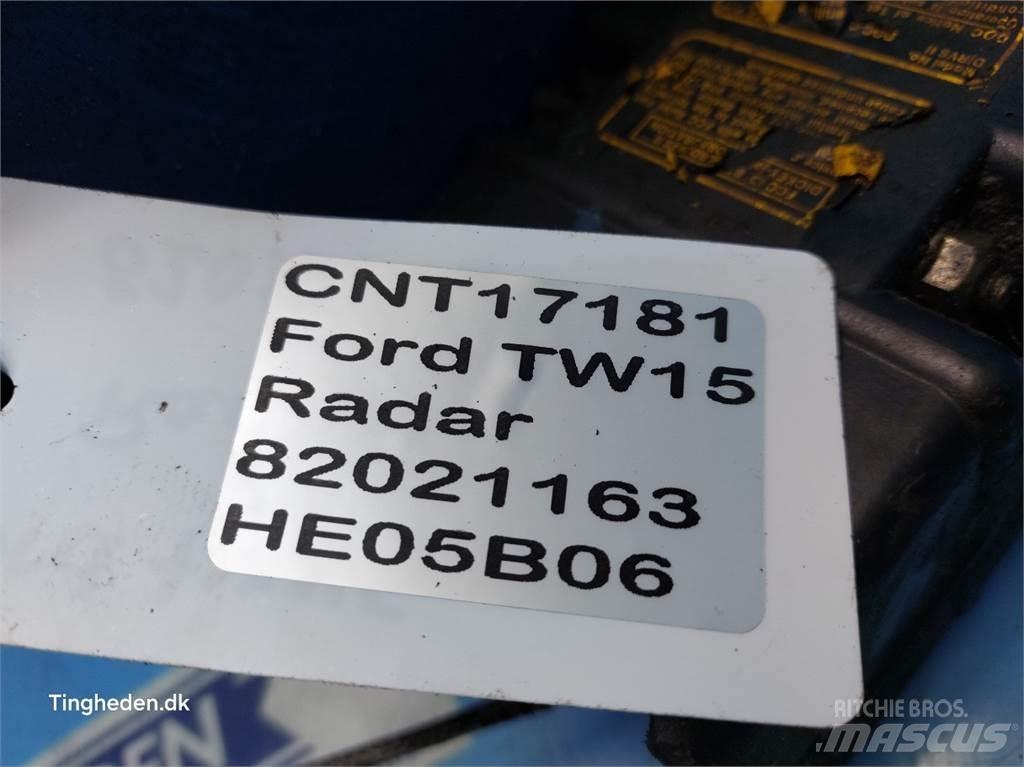 Ford TW15 Lys - Elektronikk
