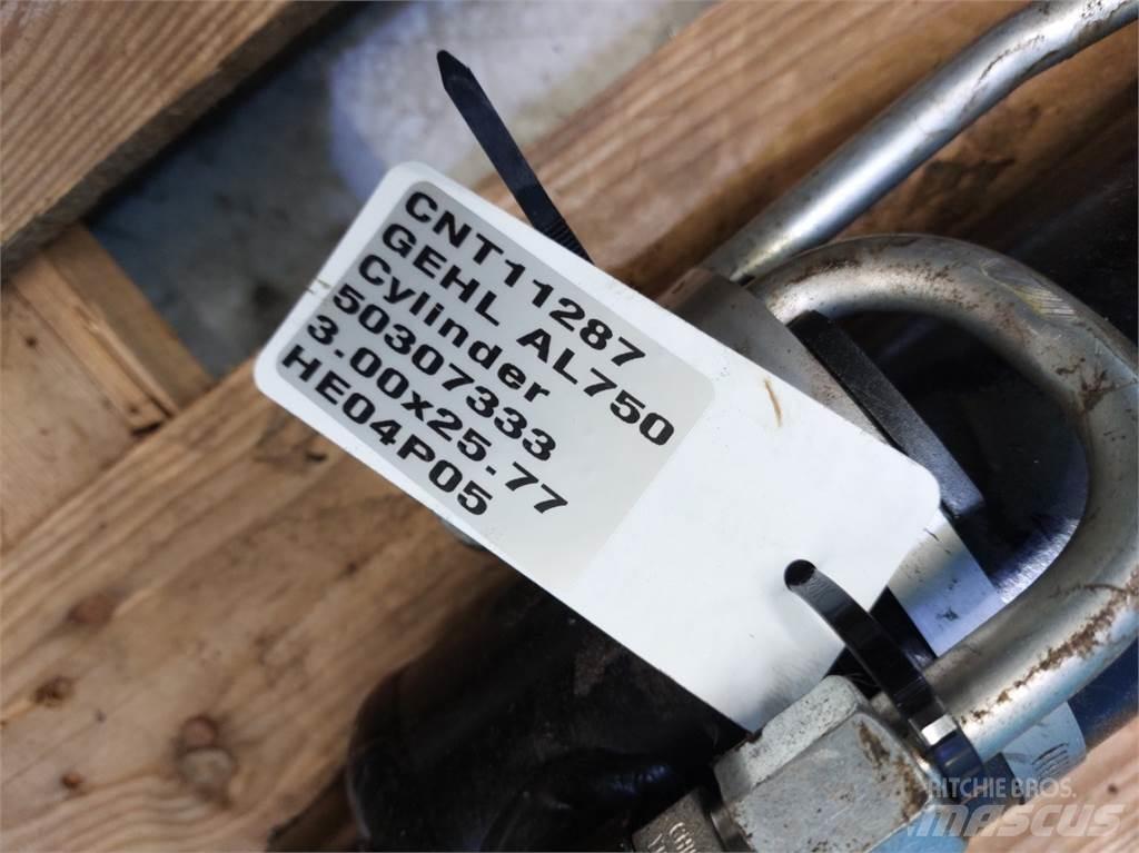 Gehl AL750 Hydraulikk