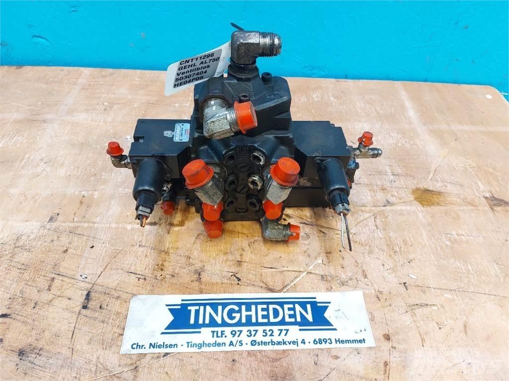 Gehl AL750 Hydraulikk