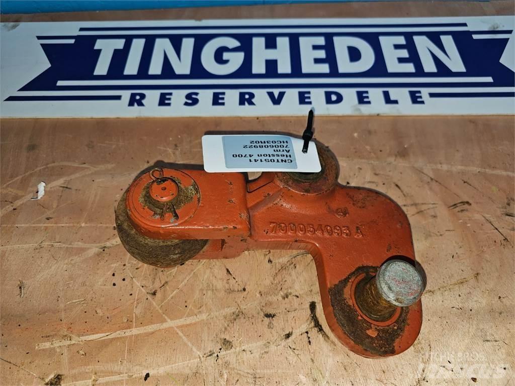 Hesston 4700 Balleklemme