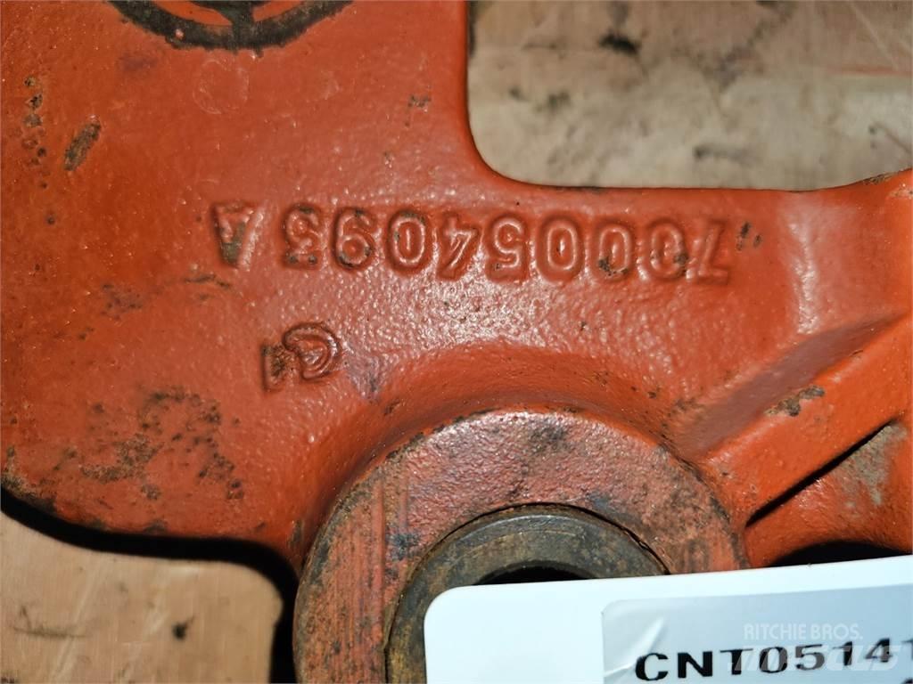 Hesston 4700 Balleklemme