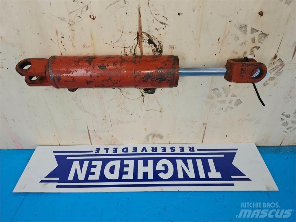 Hesston 4700 Hydraulikk