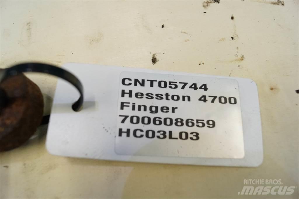 Hesston 4700 Balleklemme