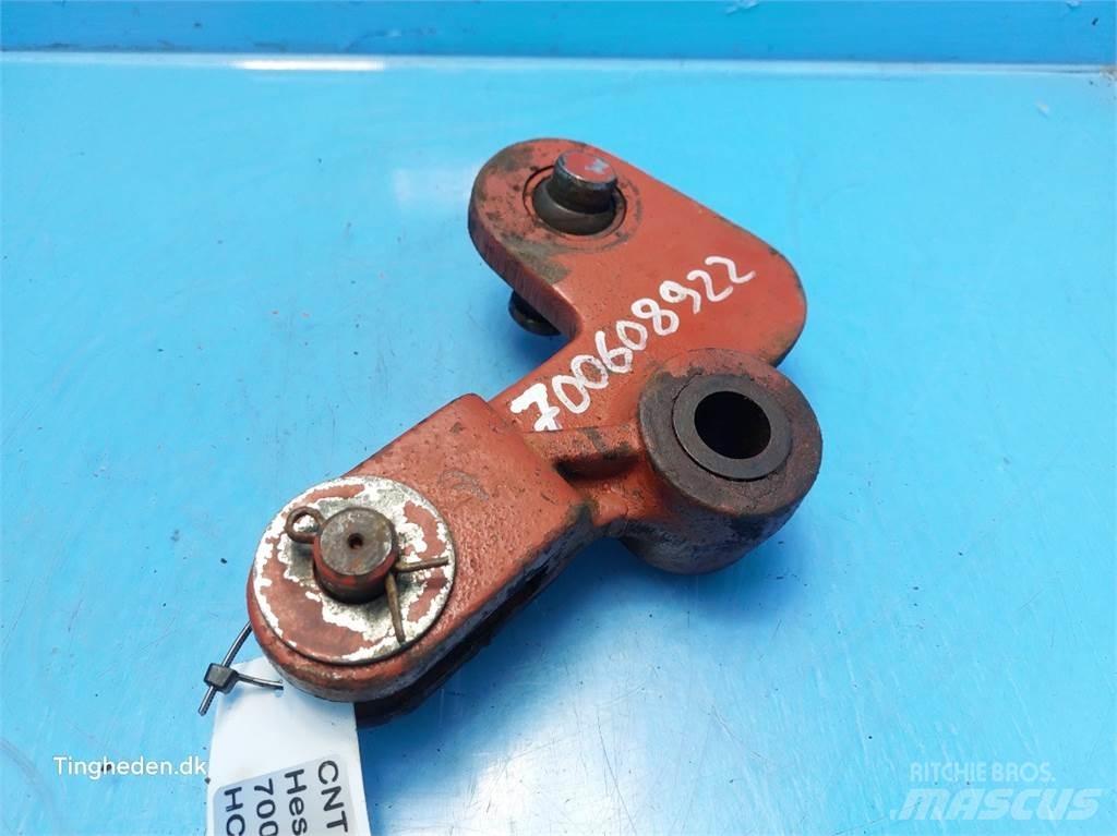 Hesston 4700 Balleklemme