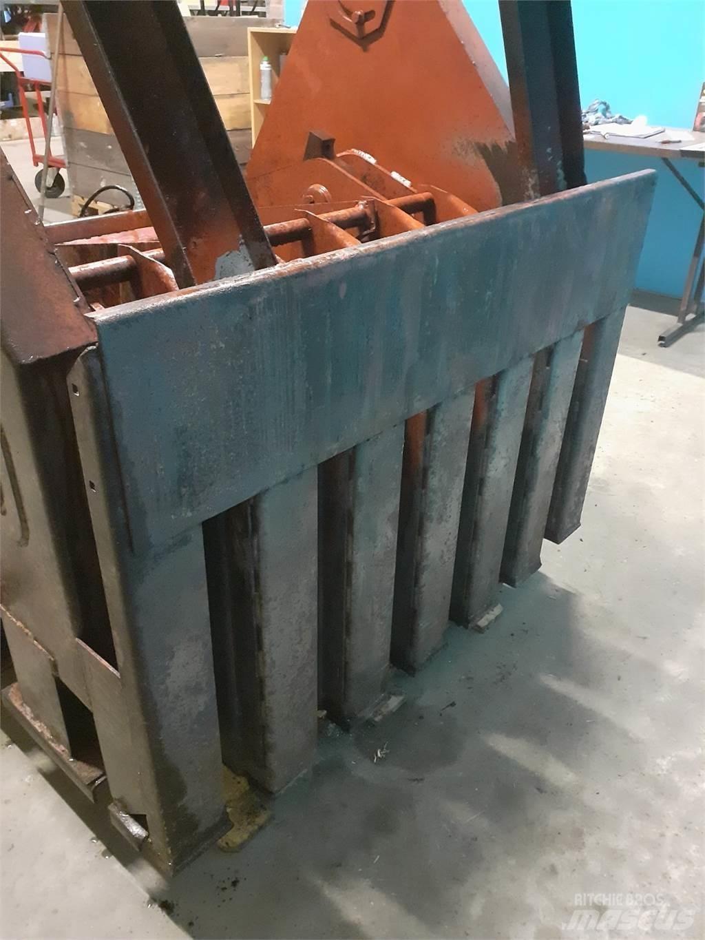 Hesston 4900 Annet fôrhøsterutstyr