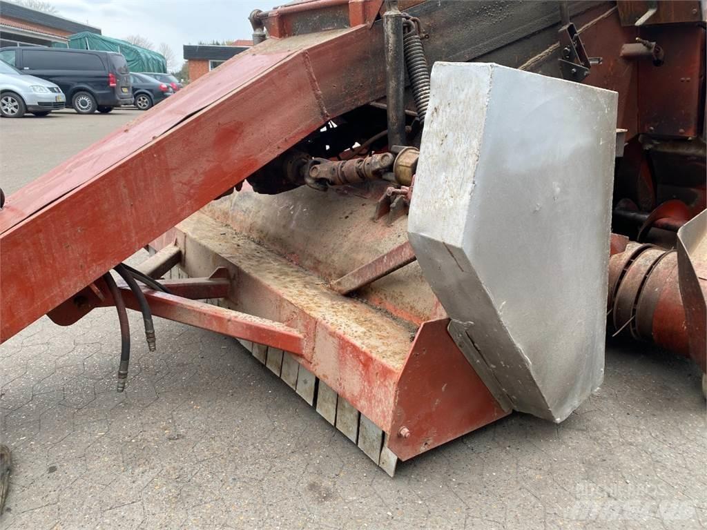 Hesston 4900 Firkantpresser
