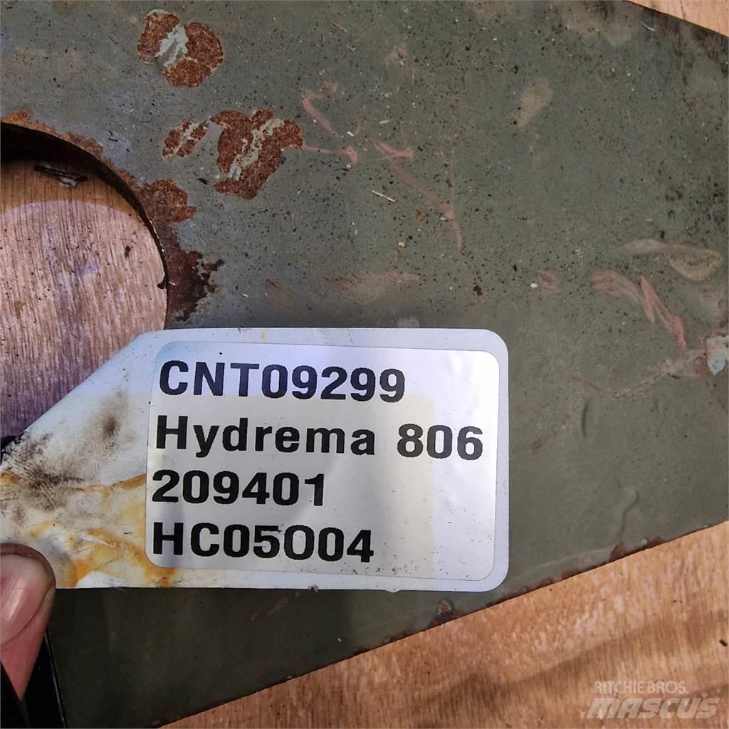 Hydrema 806 Bommer og stikker