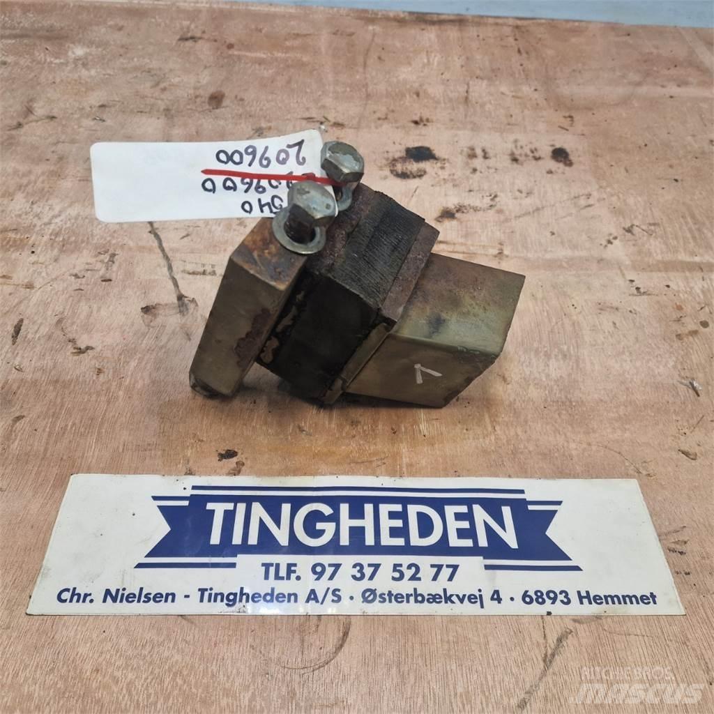 Hydrema 806 Bommer og stikker