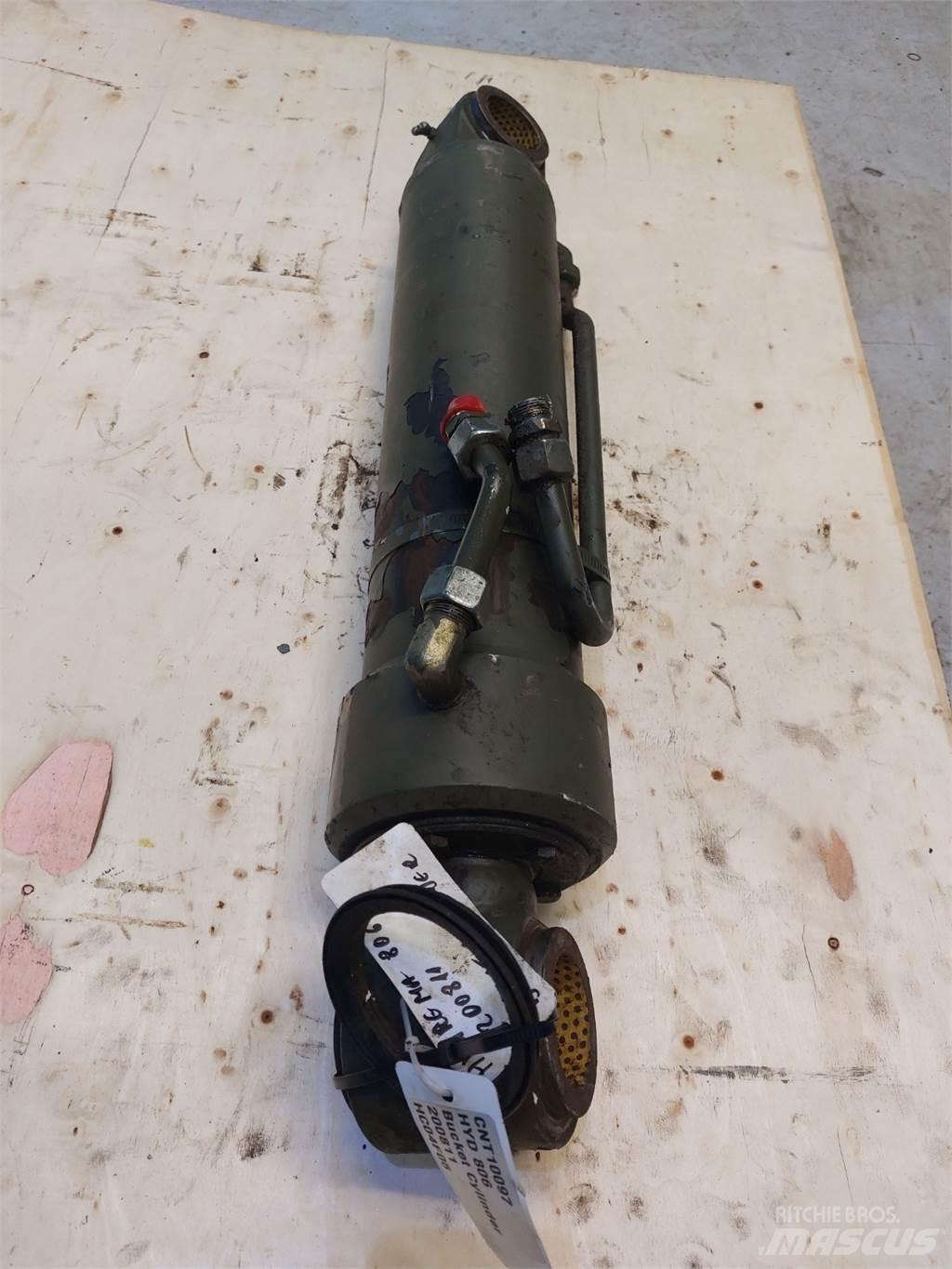 Hydrema 806 Bommer og stikker