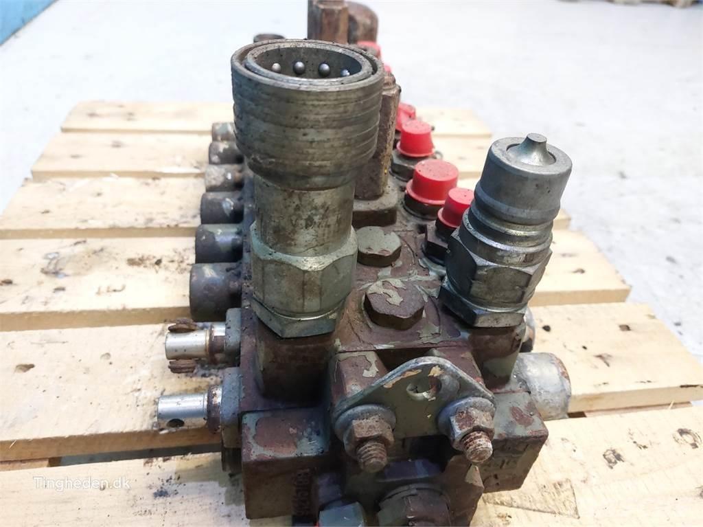 Hydrema 806 Hydraulikk