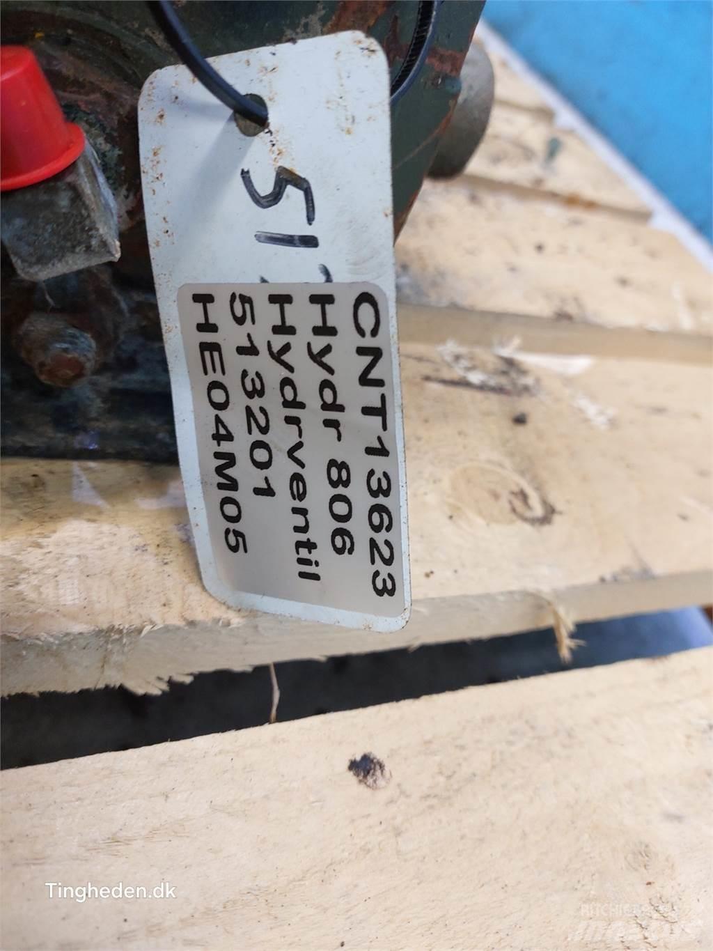 Hydrema 806 Hydraulikk