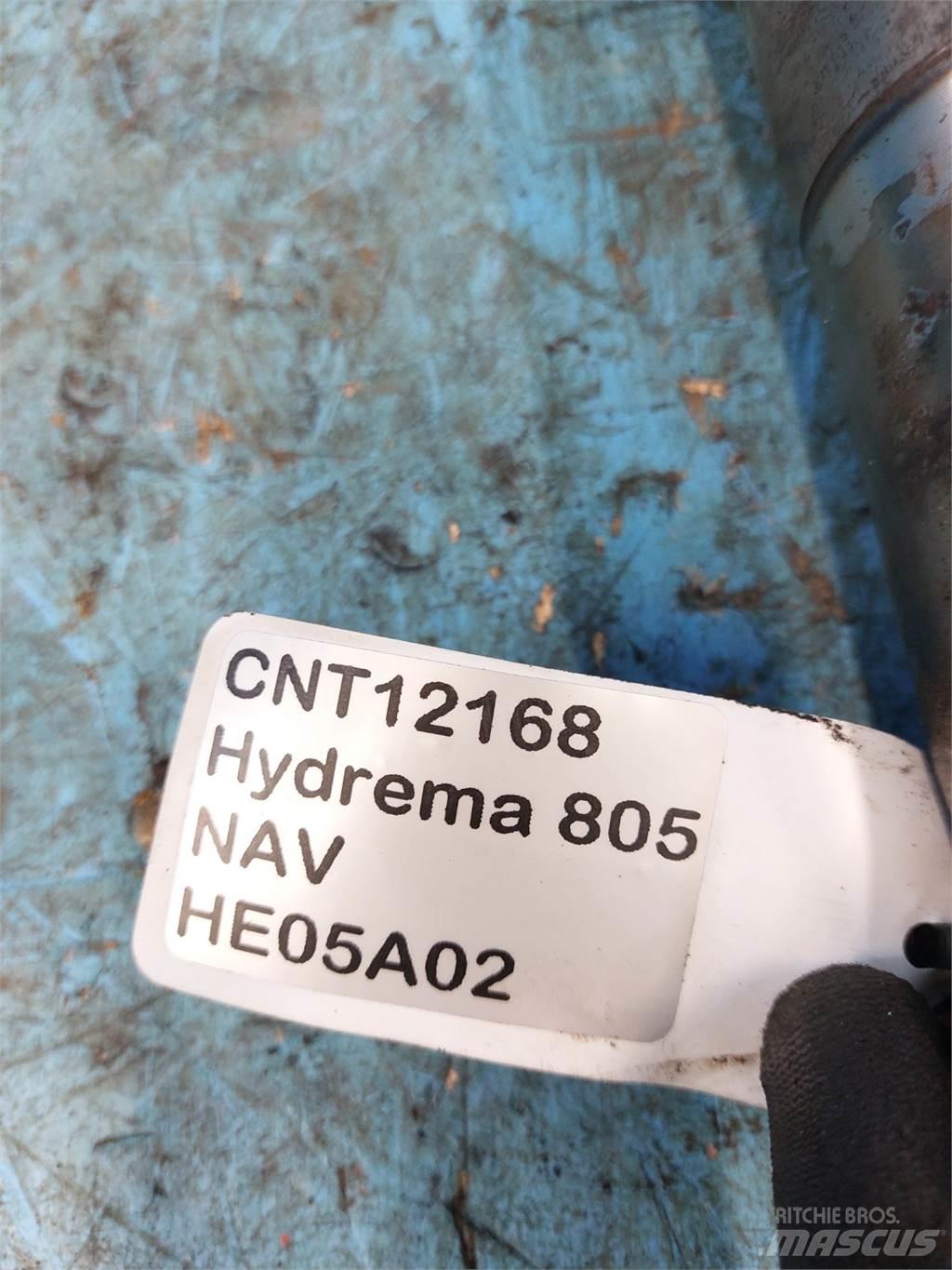 Hydrema 807 Bommer og stikker