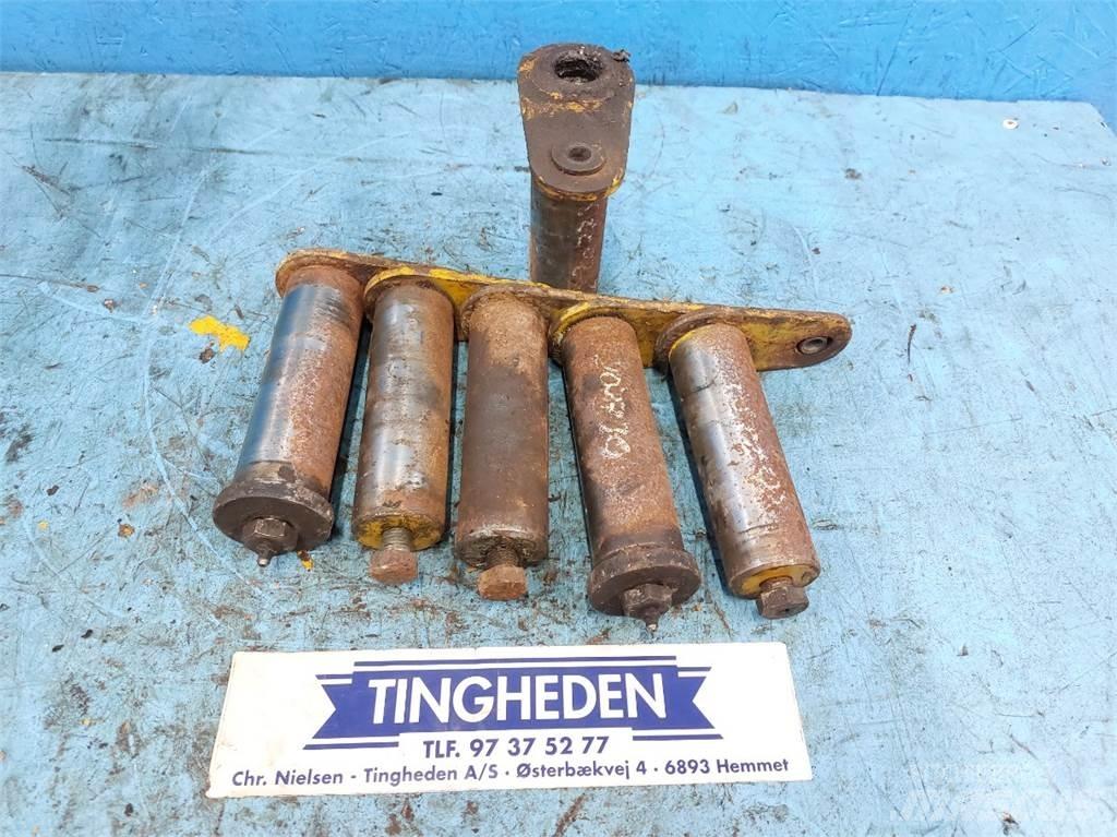 Hydrema 906 Bommer og stikker