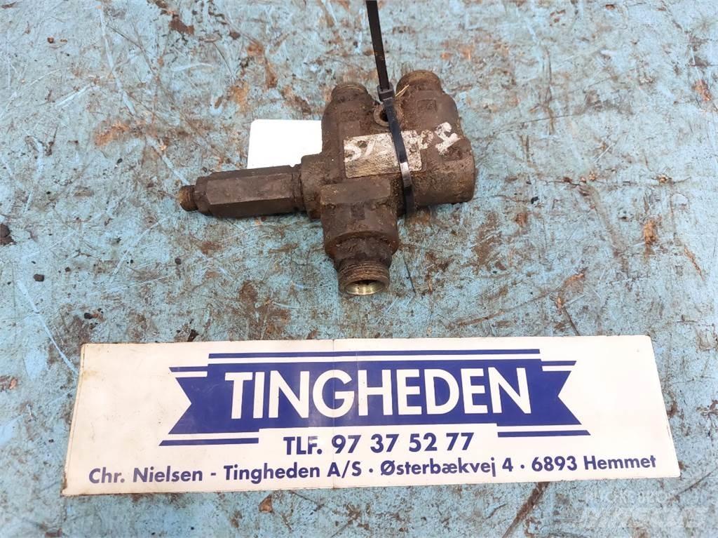 Hydrema 906 Hydraulikk
