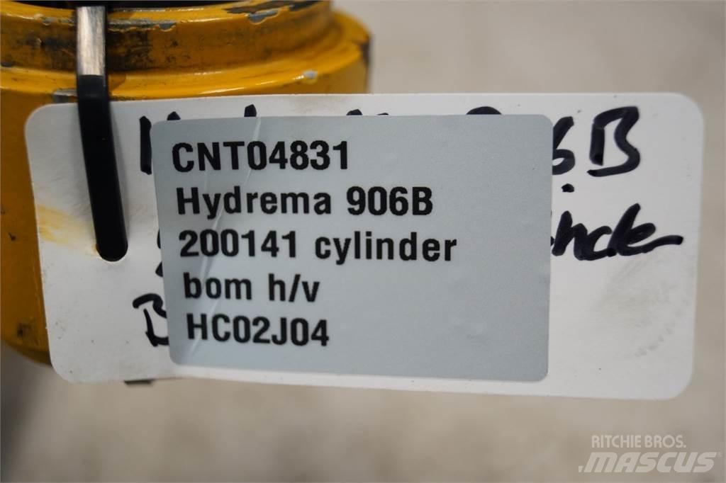 Hydrema 906B Traktorgravere
