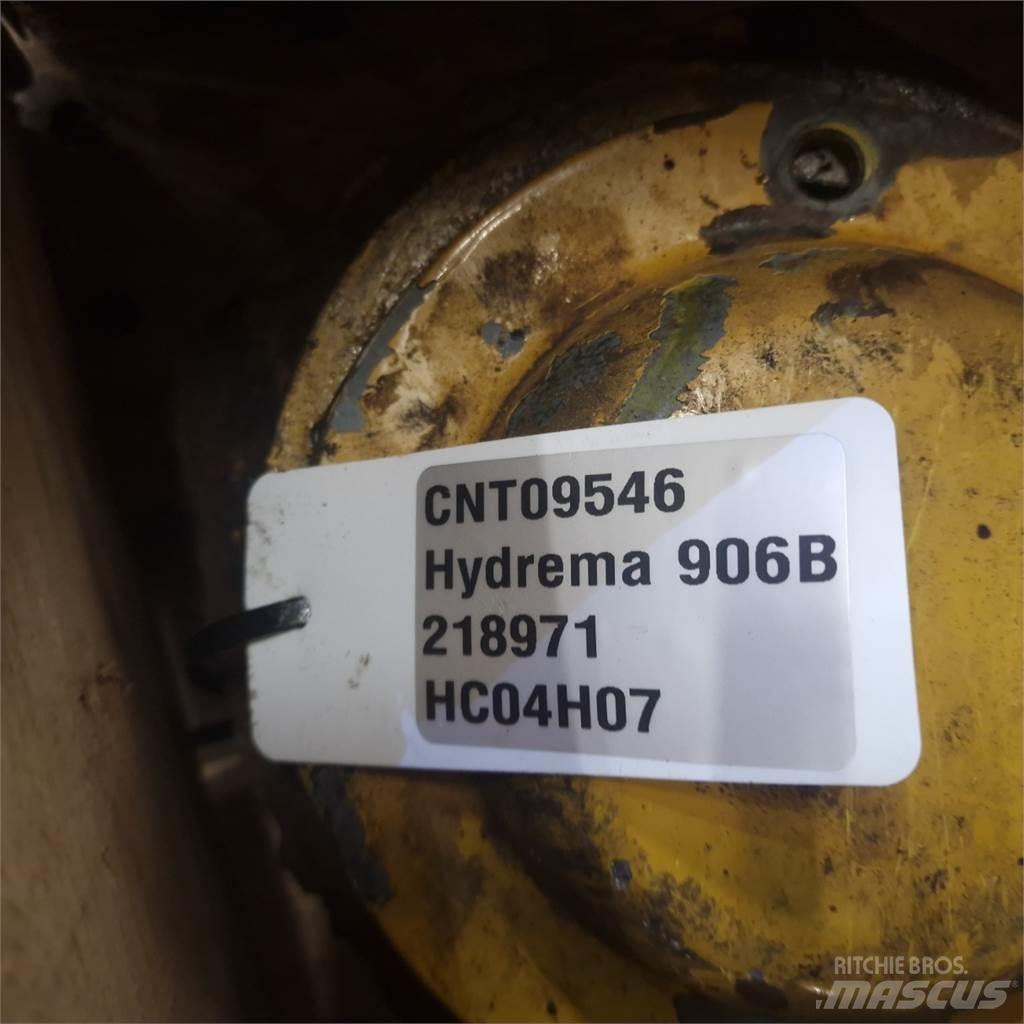 Hydrema 906B Traktorgravere