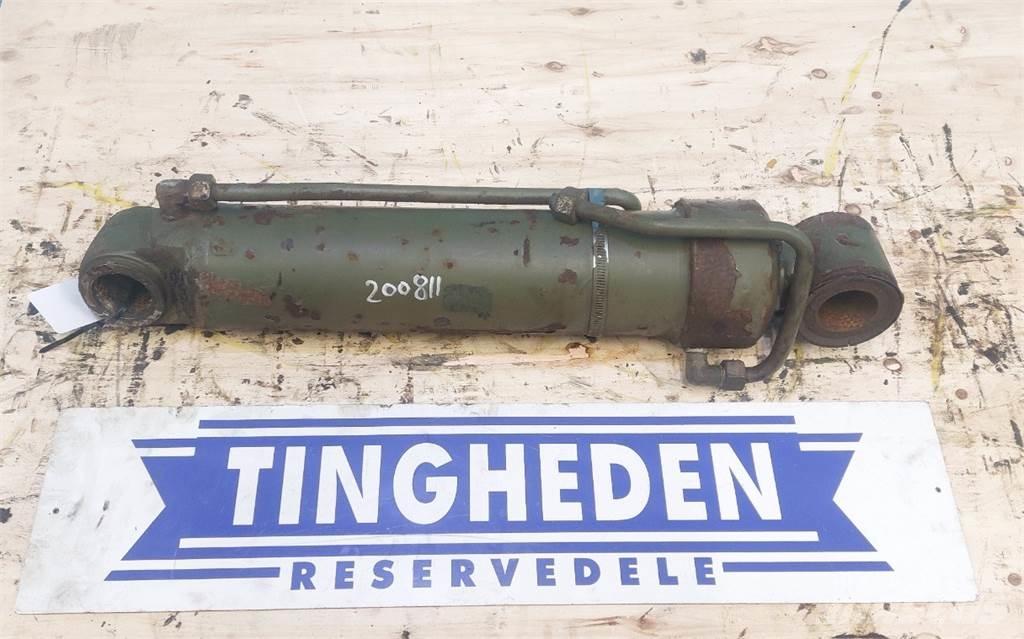 Hydrema 906B Bommer og stikker