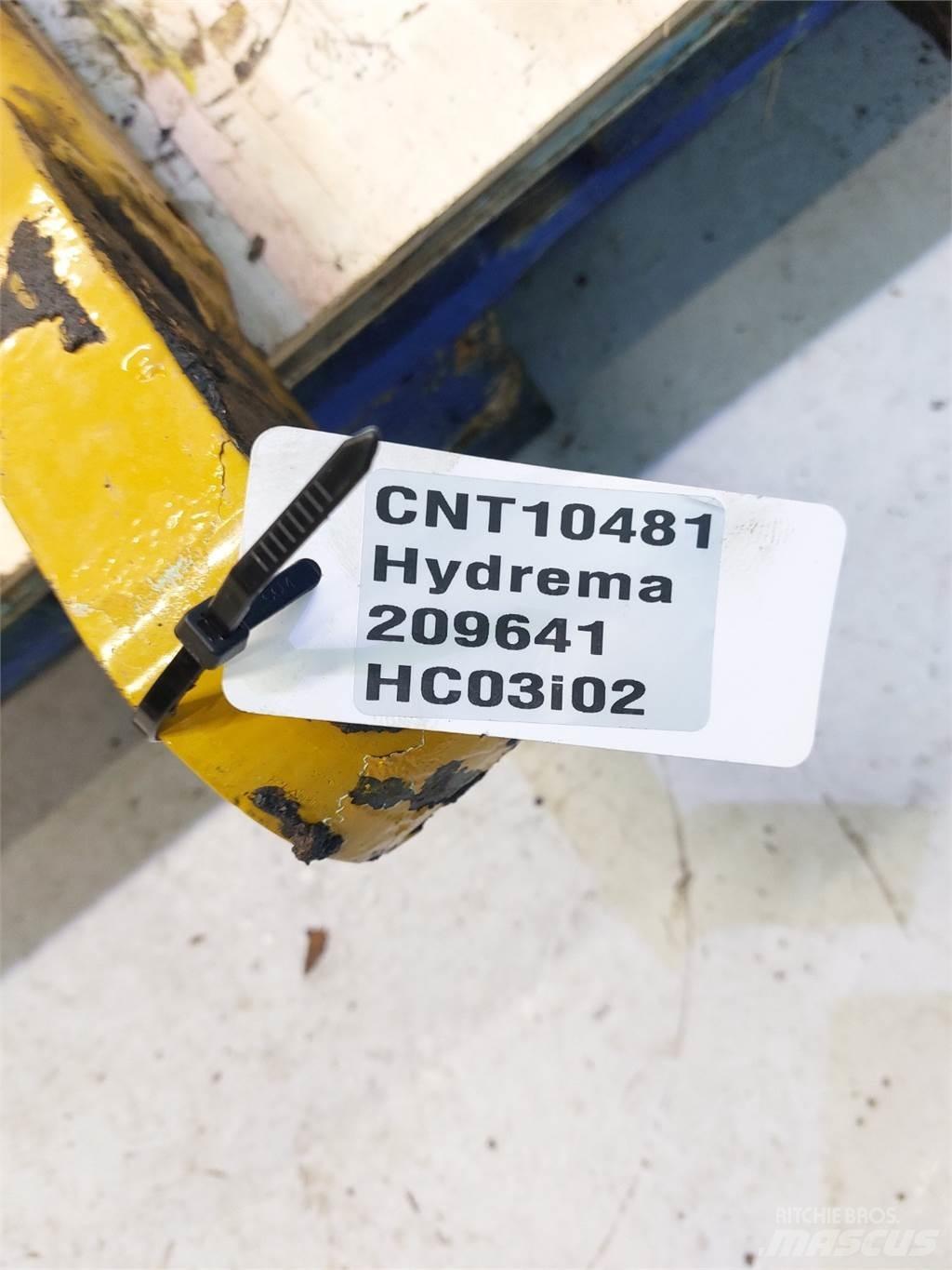 Hydrema 906B Bommer og stikker