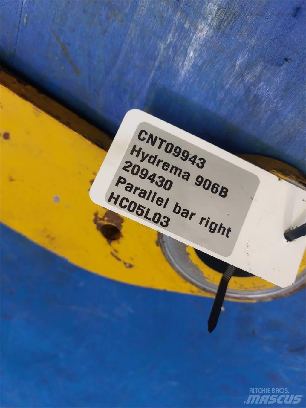 Hydrema 906B Bommer og stikker