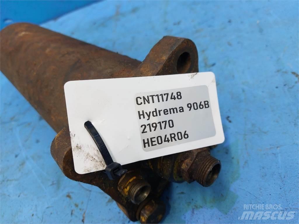 Hydrema 906B Traktorgravere