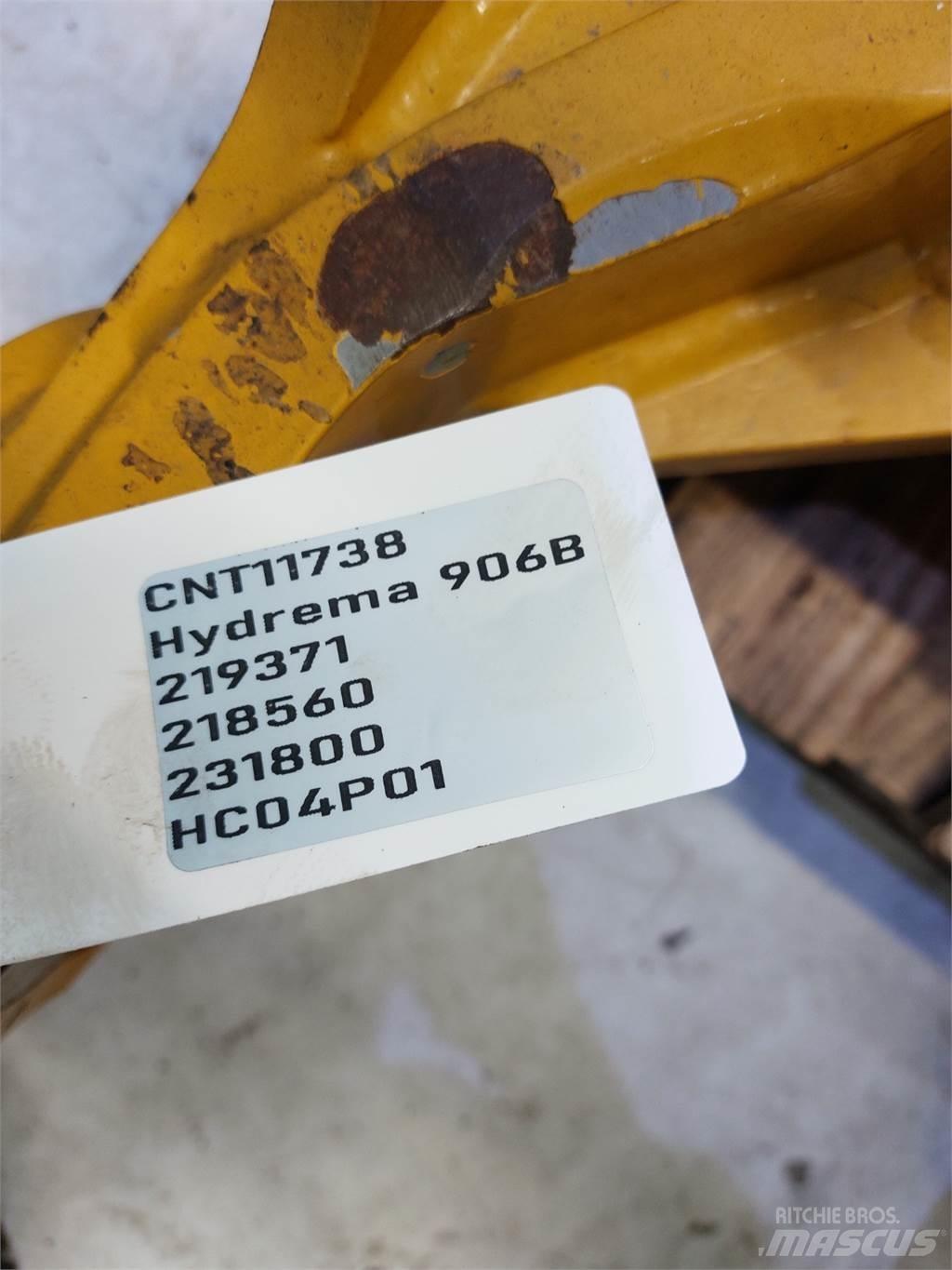 Hydrema 906B Traktorgravere