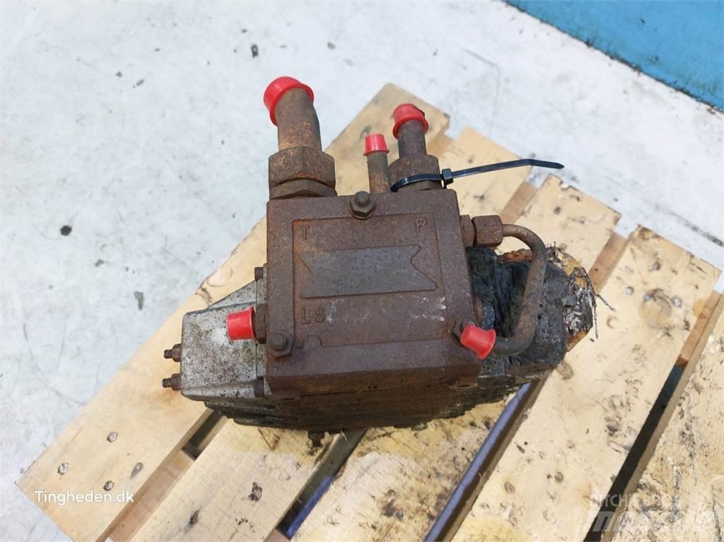Hydrema 906B Hydraulikk