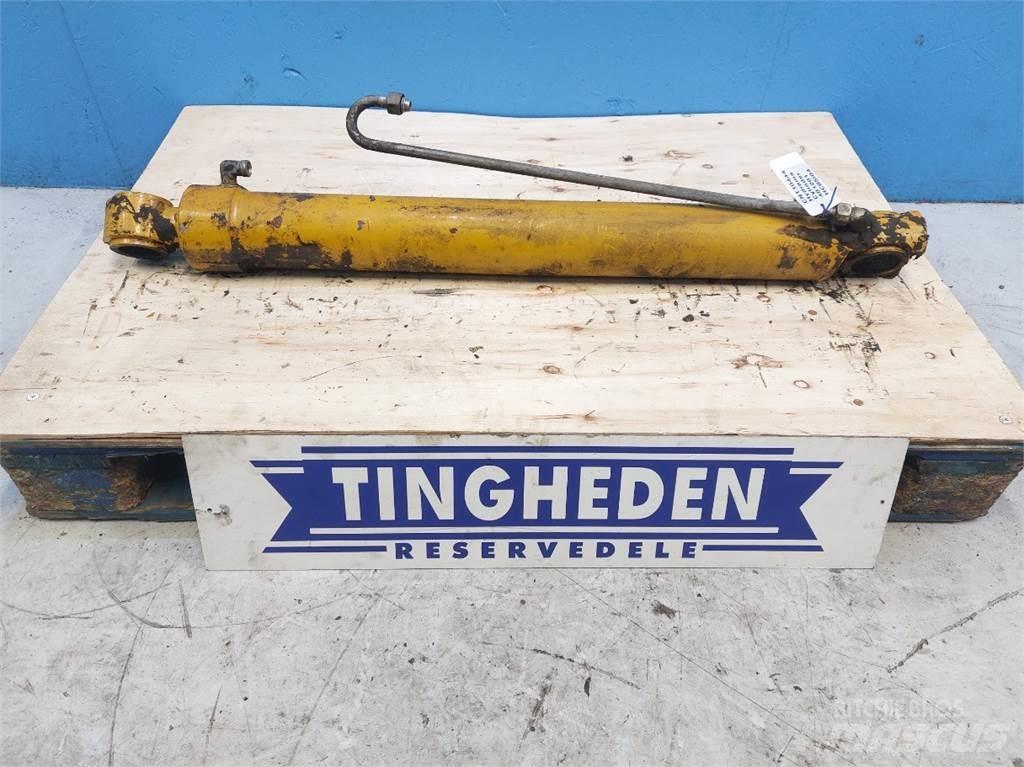 Hydrema 906C Bommer og stikker