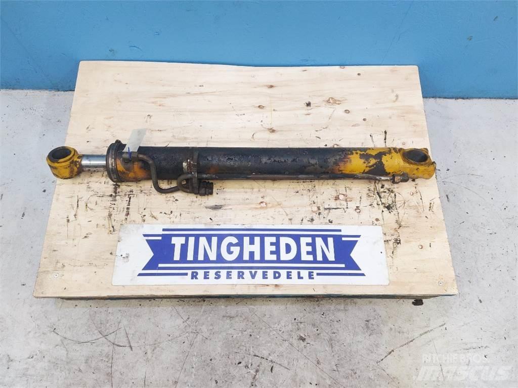 Hydrema 906C Bommer og stikker