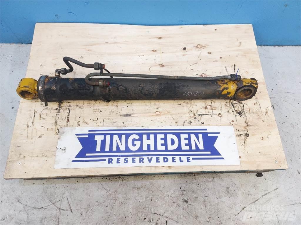 Hydrema 906C Bommer og stikker