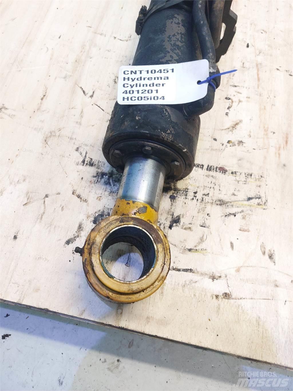 Hydrema 906C Bommer og stikker